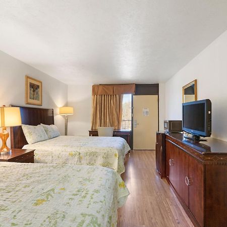 Williamsburg Suites Kültér fotó