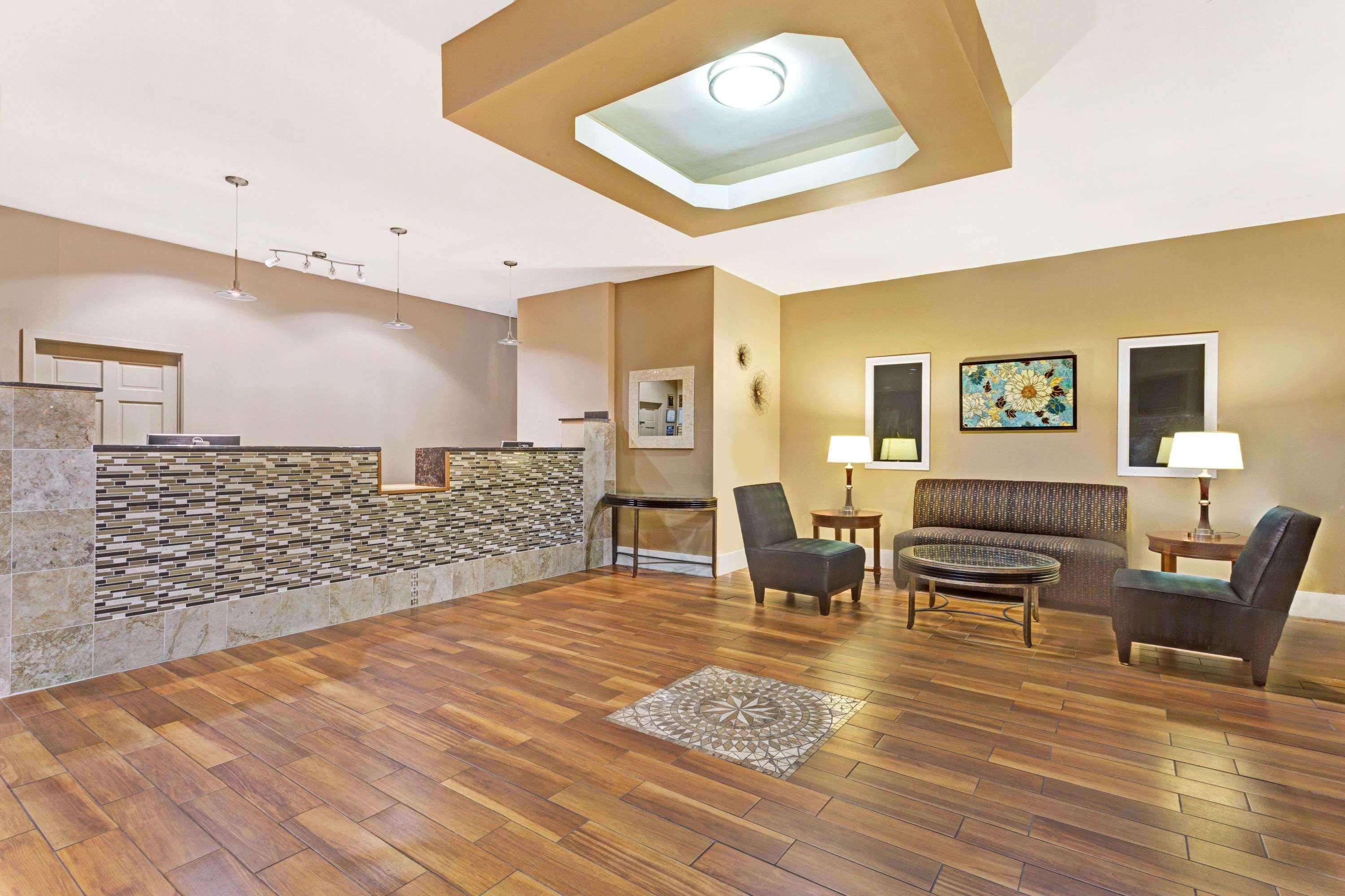 Williamsburg Suites Kültér fotó